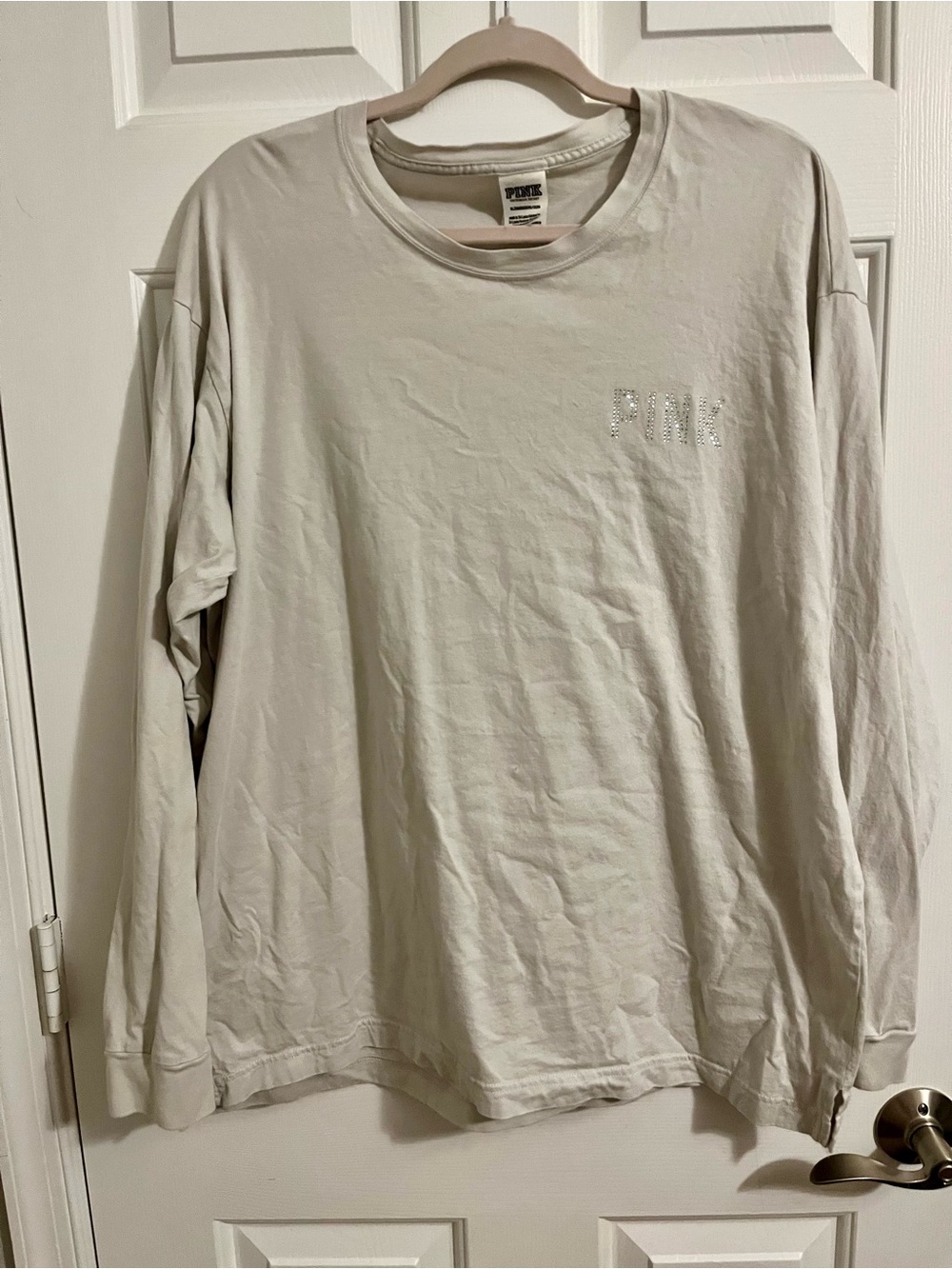 PINK Victoria's Secret Long Sleeve Crewneck Shirt in Light Beige/Cream Size XL